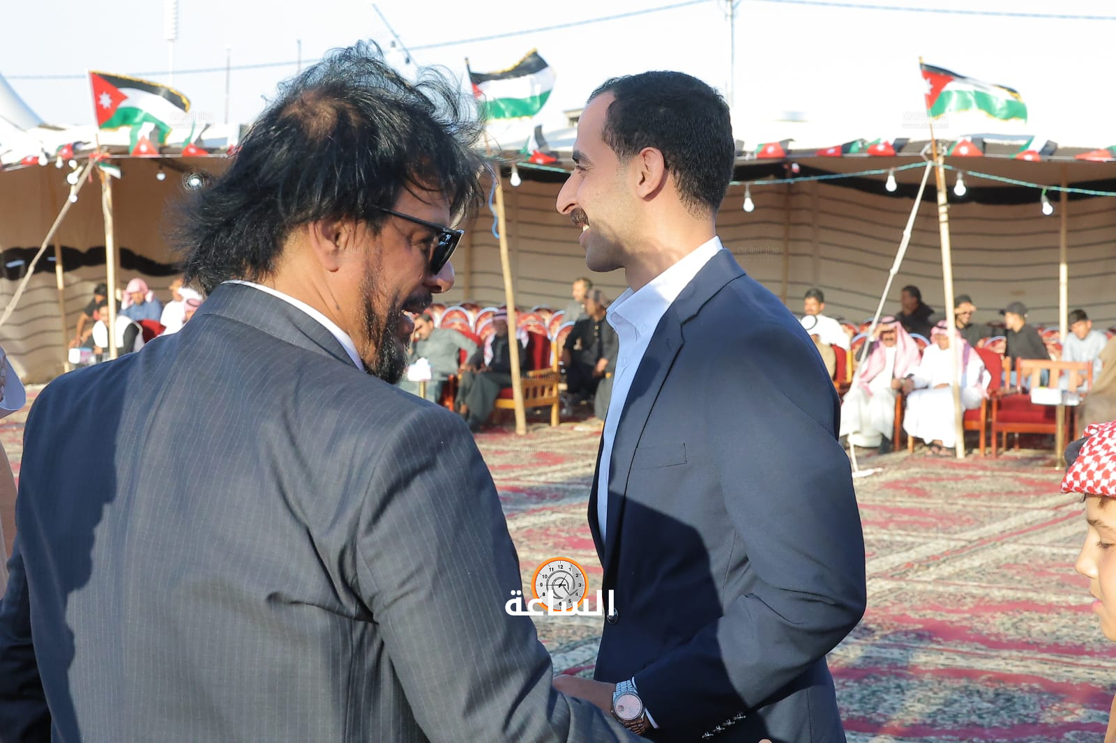 Madar Al-Saa Images 0.07119630607918181
