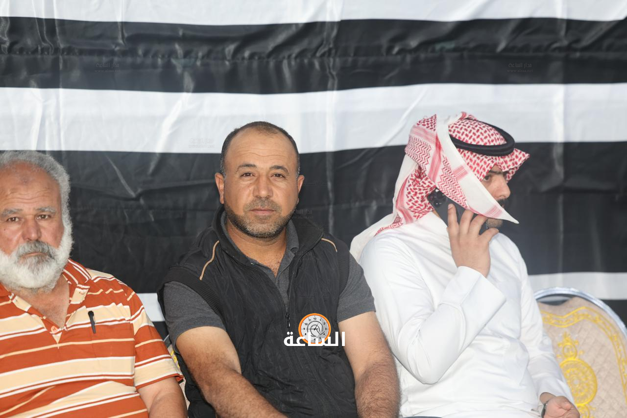 Madar Al-Saa Images 0.5655128793408057