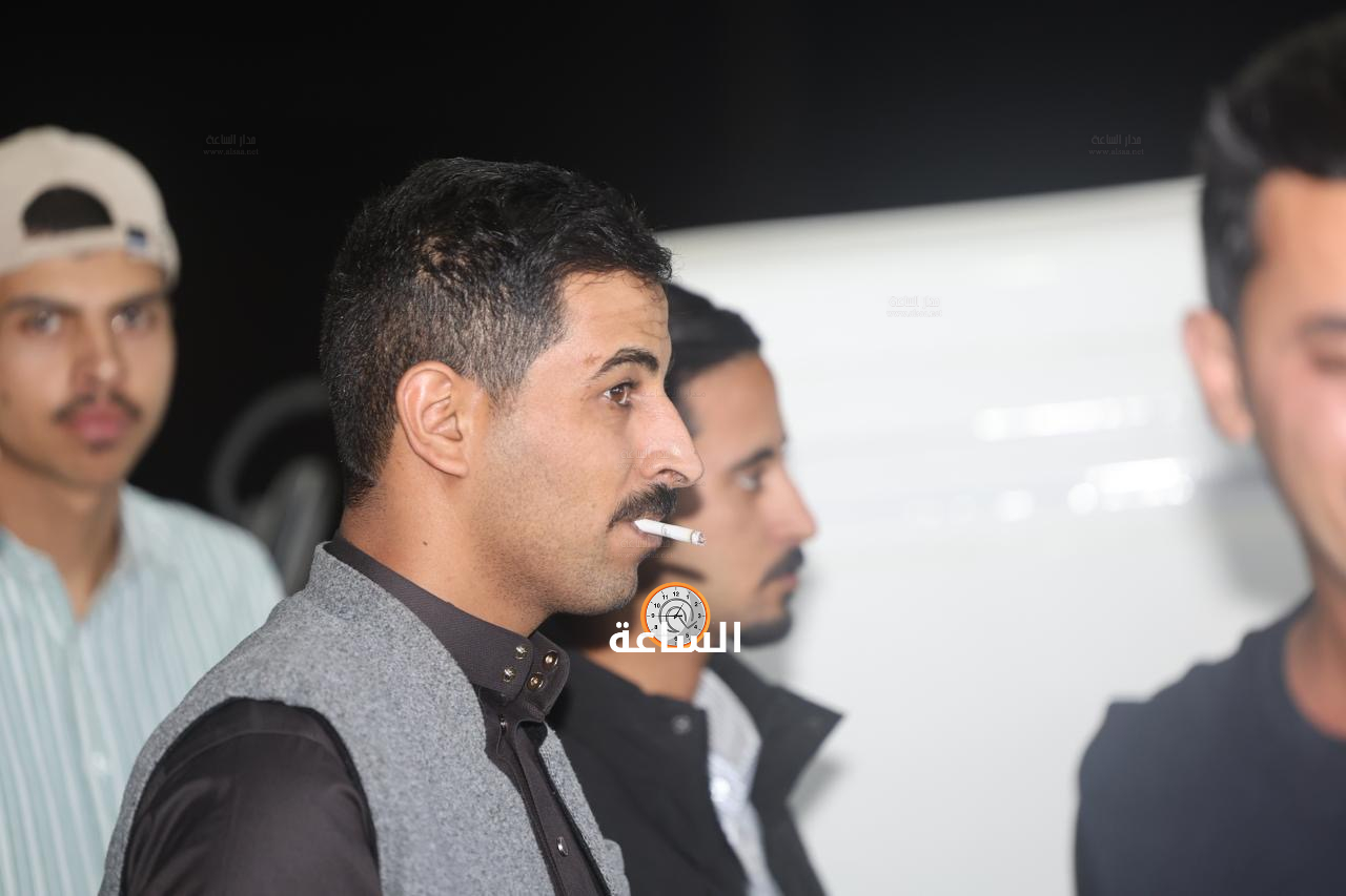 Madar Al-Saa Images 0.0018020391111033263