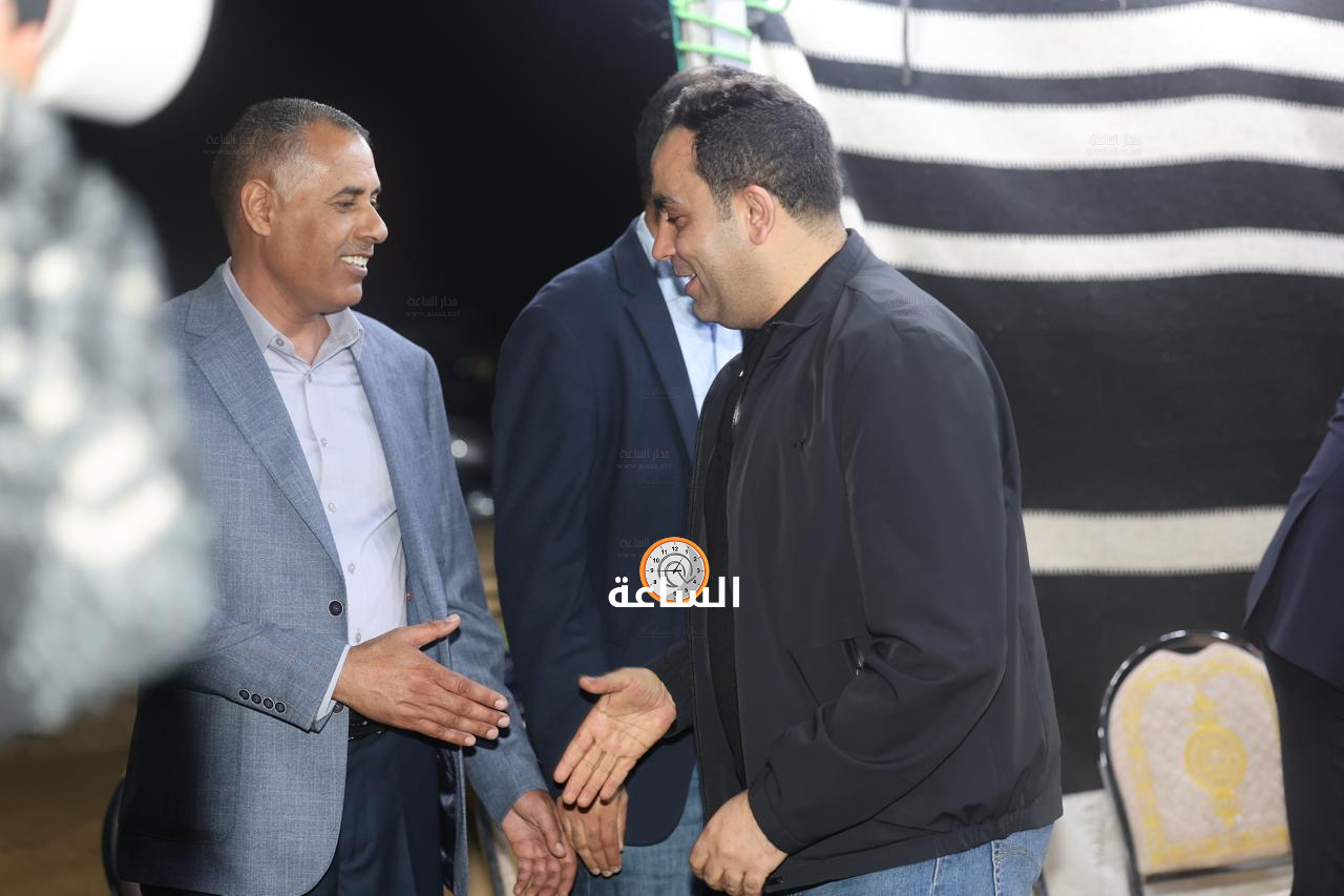 Madar Al-Saa Images 0.02466367868828434