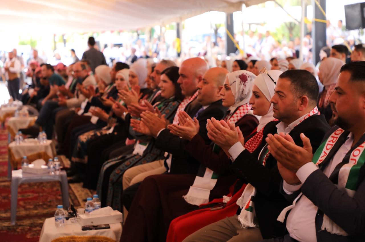 Madar Al-Saa Images 0.5022499762786705