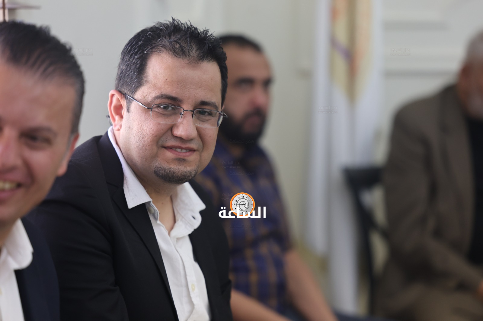 Madar Al-Saa Images 0.16103923286697785