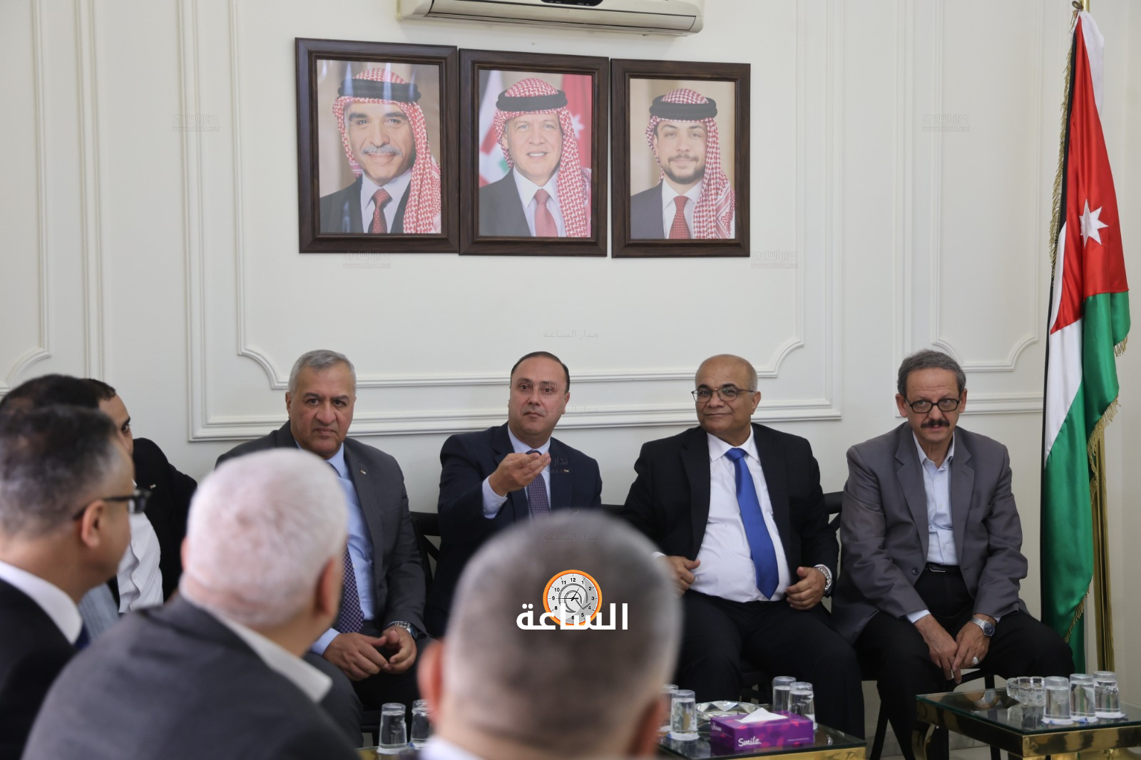 Madar Al-Saa Images 0.9774075166498862