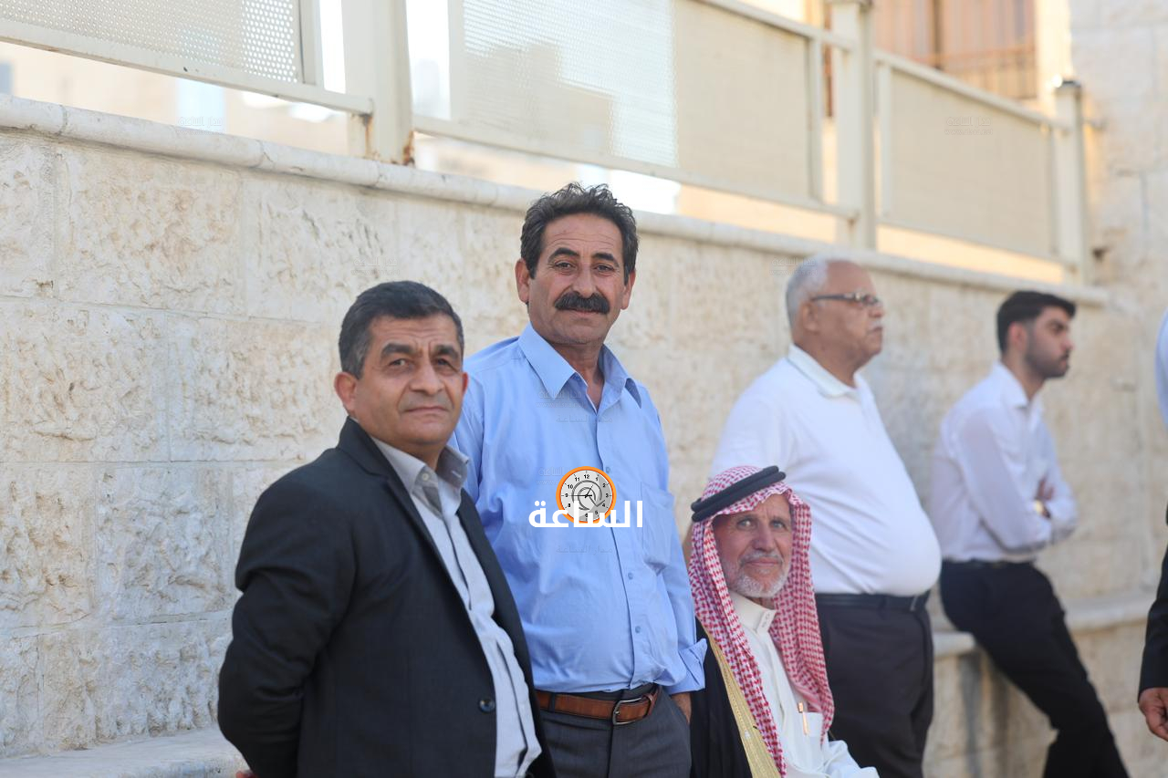 Madar Al-Saa Images 0.14983367004714132