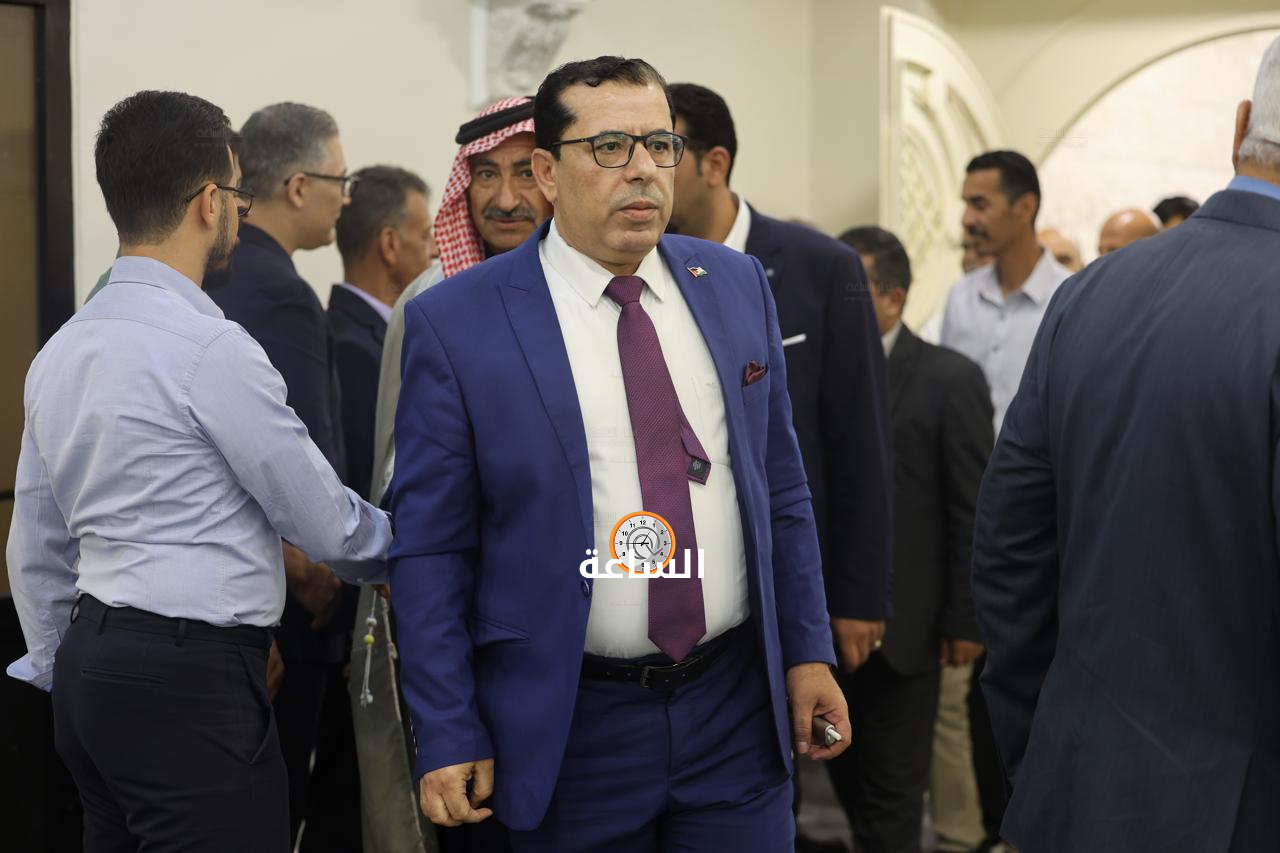 Madar Al-Saa Images 0.6456484092763669