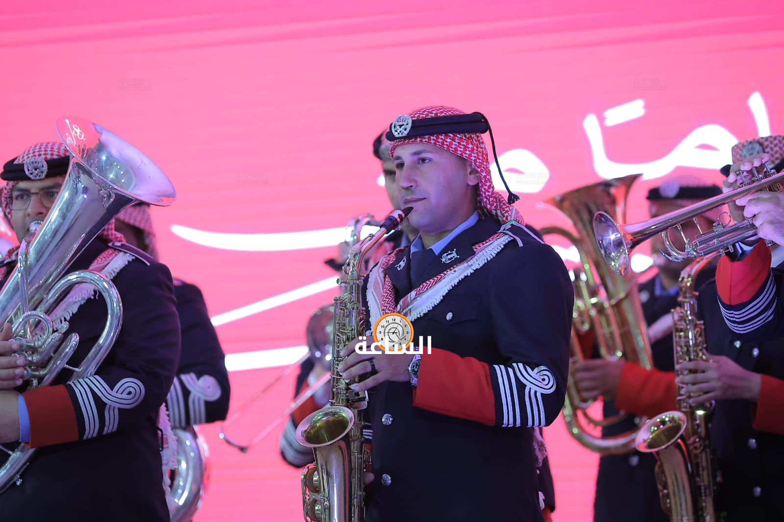 Madar Al-Saa Images 0.42976062325455966