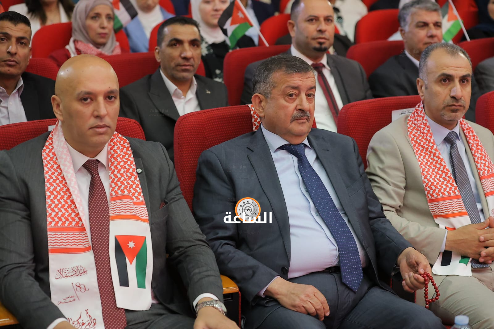 Madar Al-Saa Images 0.17559586166987284