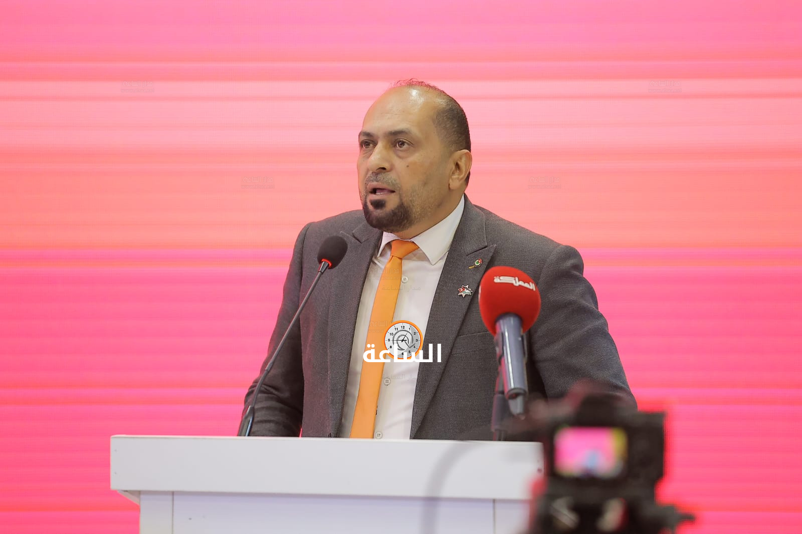 Madar Al-Saa Images 0.9555166617592171