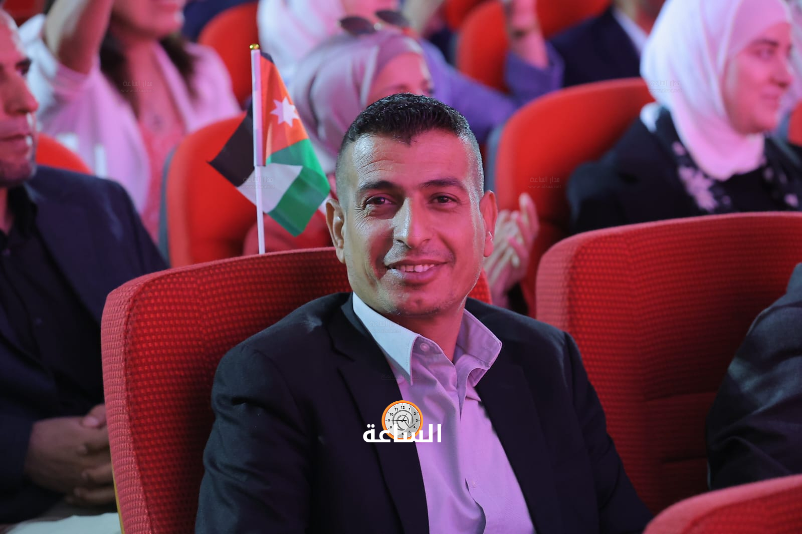 Madar Al-Saa Images 0.12328156930907286