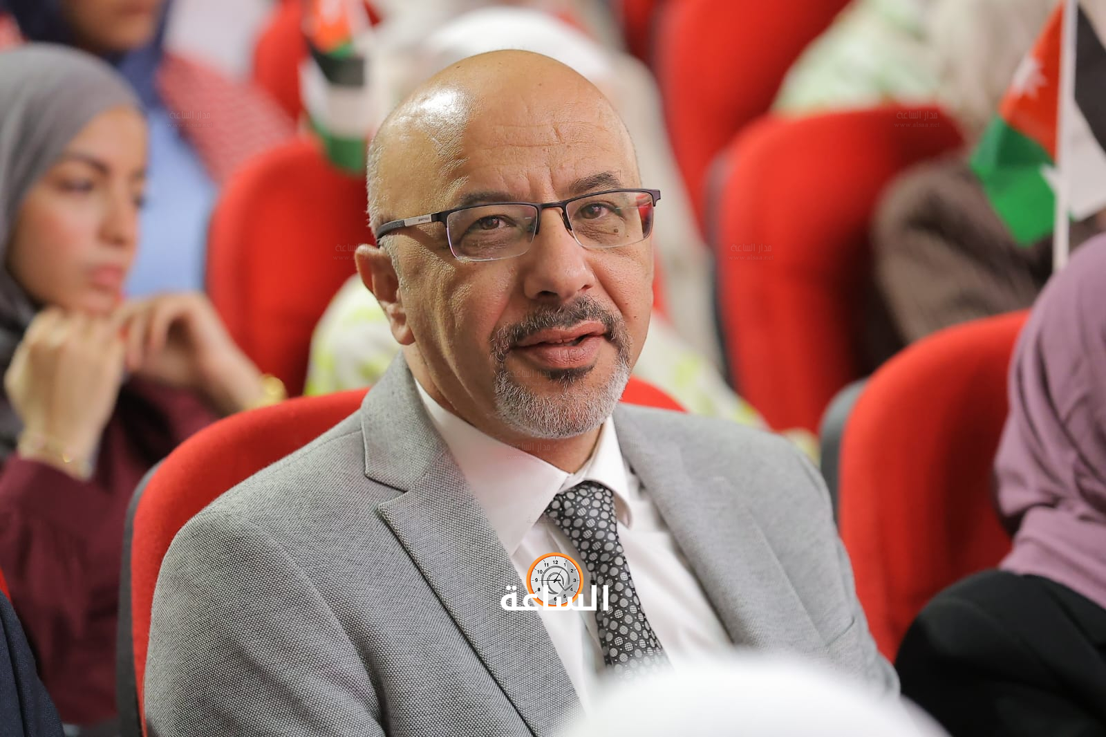 Madar Al-Saa Images 0.27441665178638075