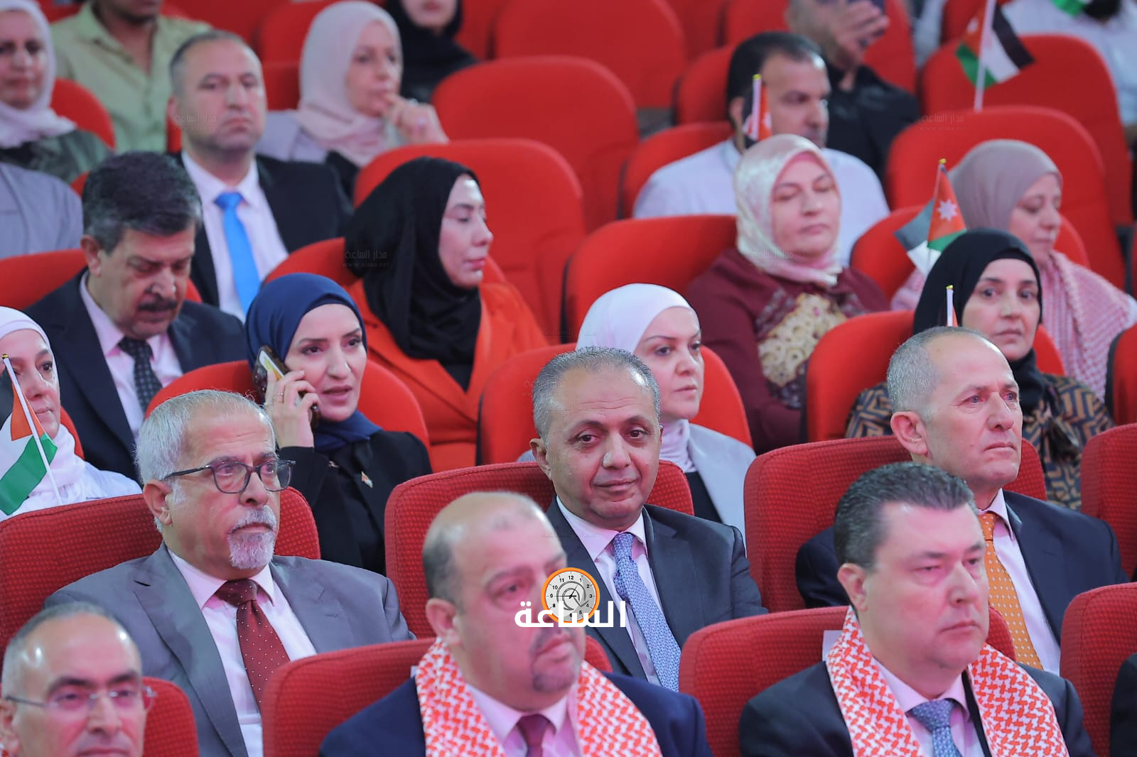 Madar Al-Saa Images 0.14191880526994982