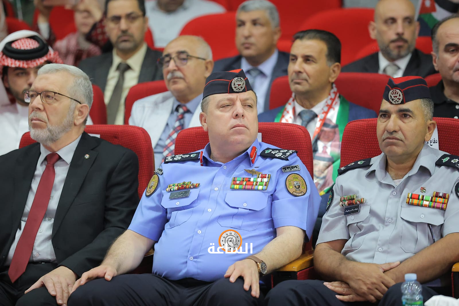 Madar Al-Saa Images 0.7050437080152377
