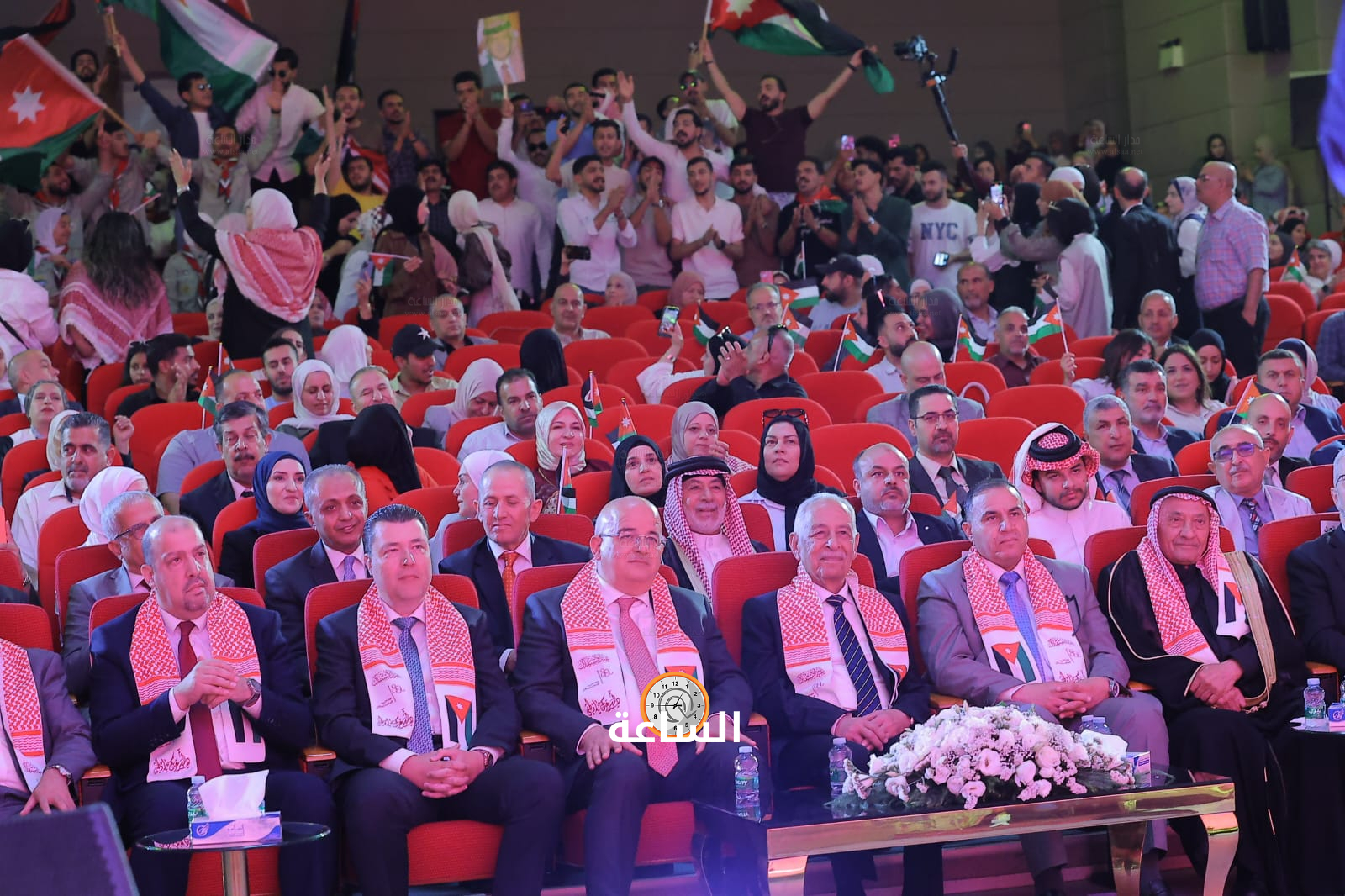 Madar Al-Saa Images 0.9958452026235611