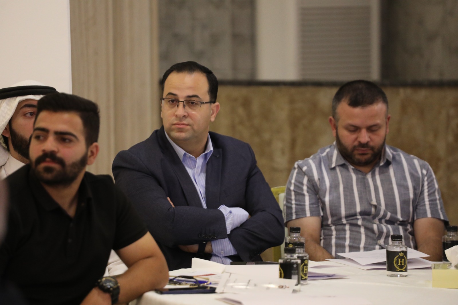 Madar Al-Saa Images 0.48183338125607134