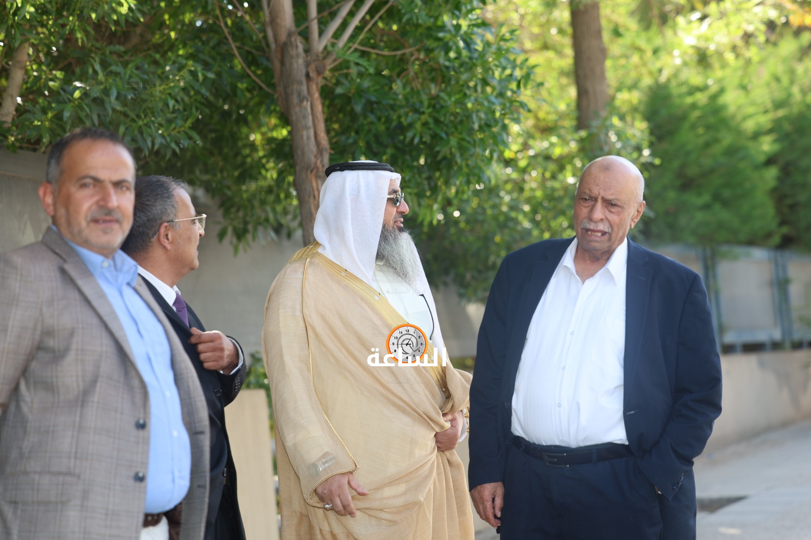 Madar Al-Saa Images 0.7891808596433191