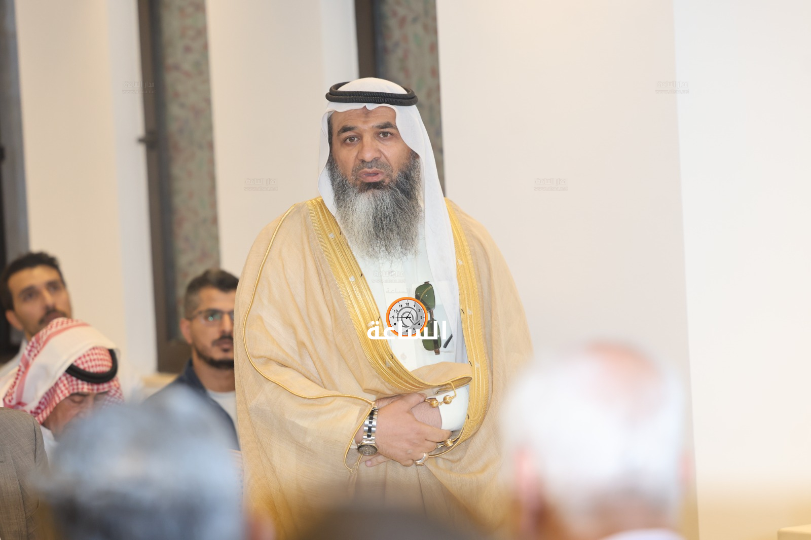Madar Al-Saa Images 0.3043836584043845