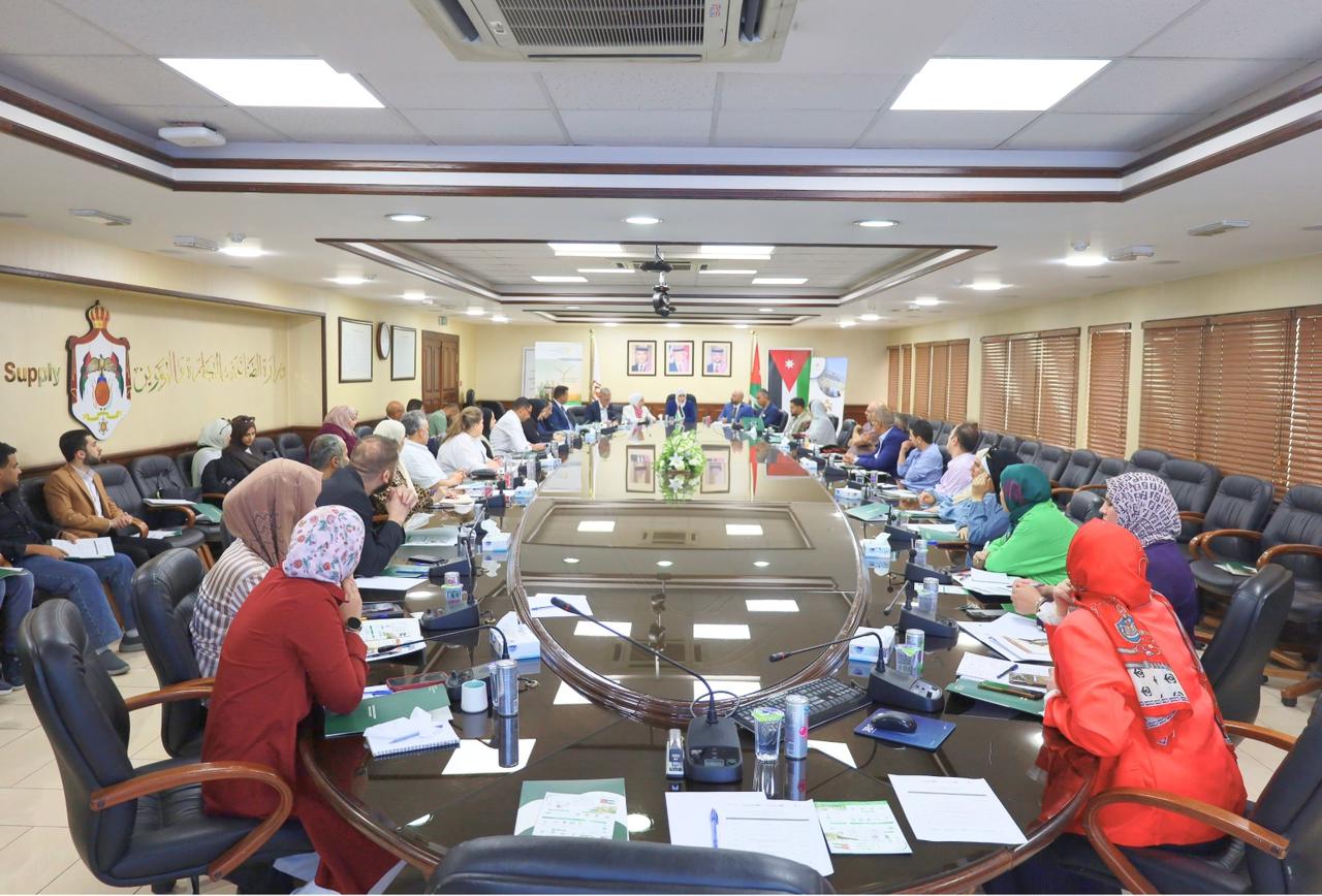 Madar Al-Saa Images 0.14620229704675614