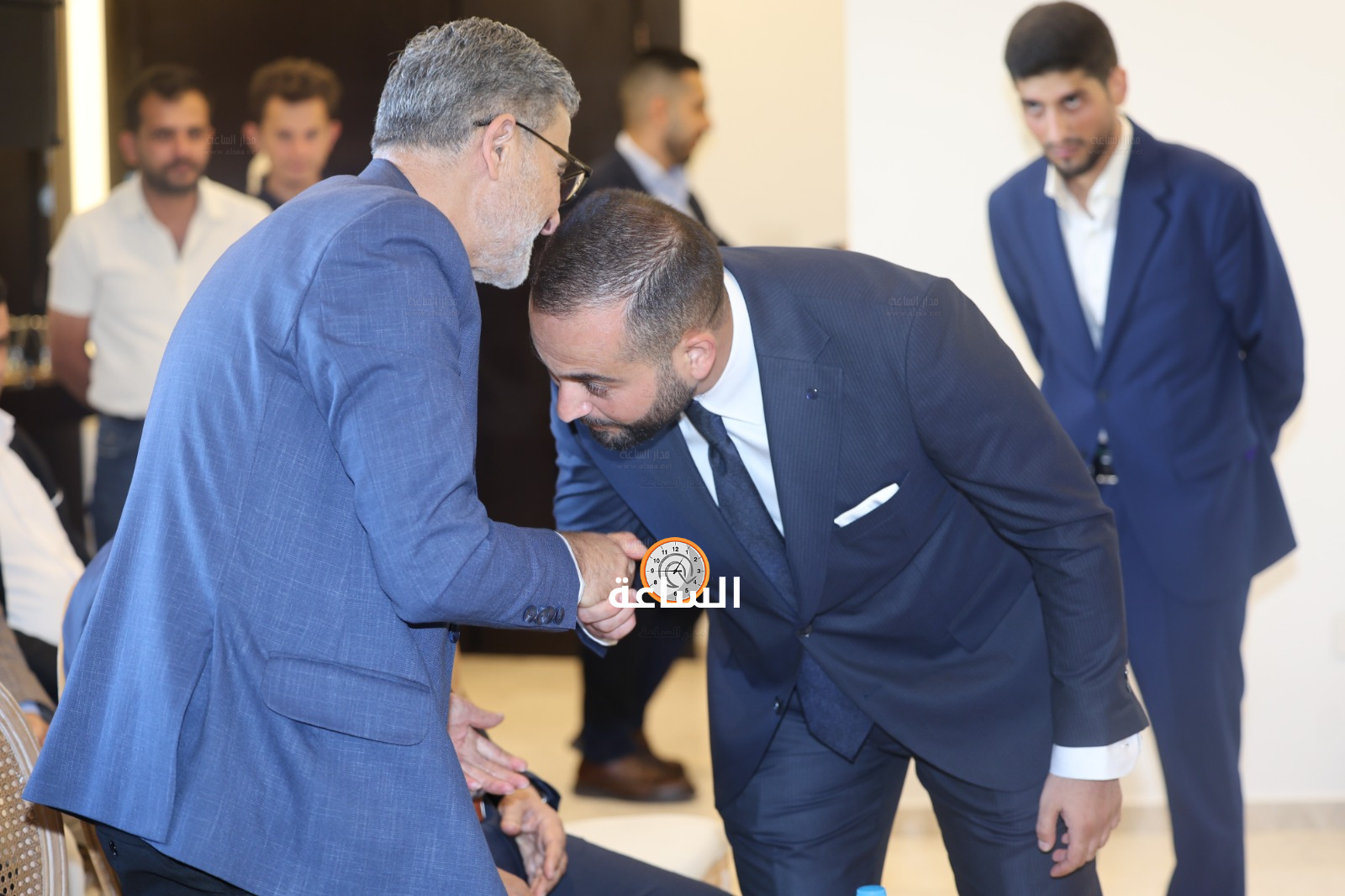 Madar Al-Saa Images 0.5285954406779639