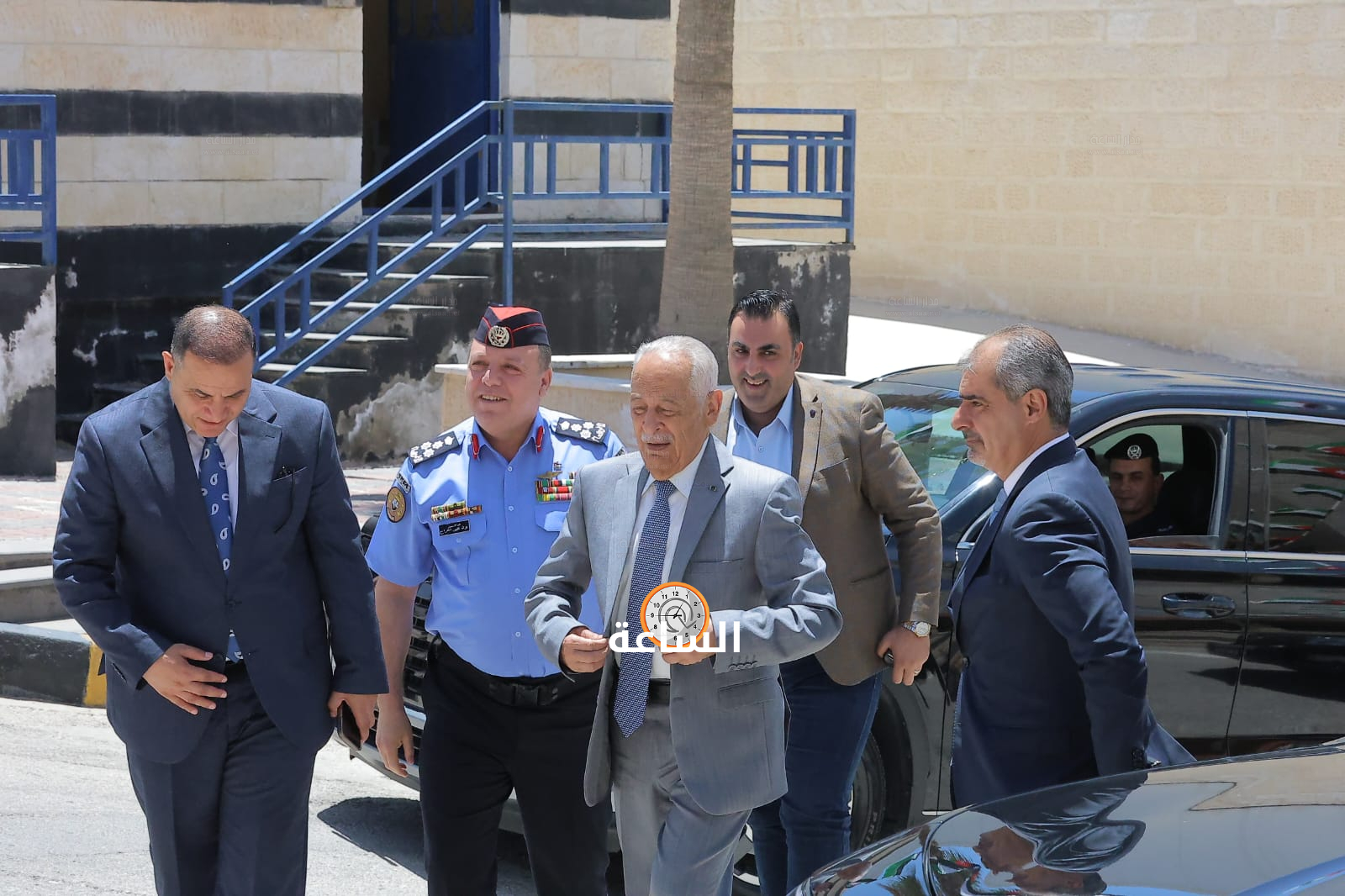 Madar Al-Saa Images 0.9750258229162516