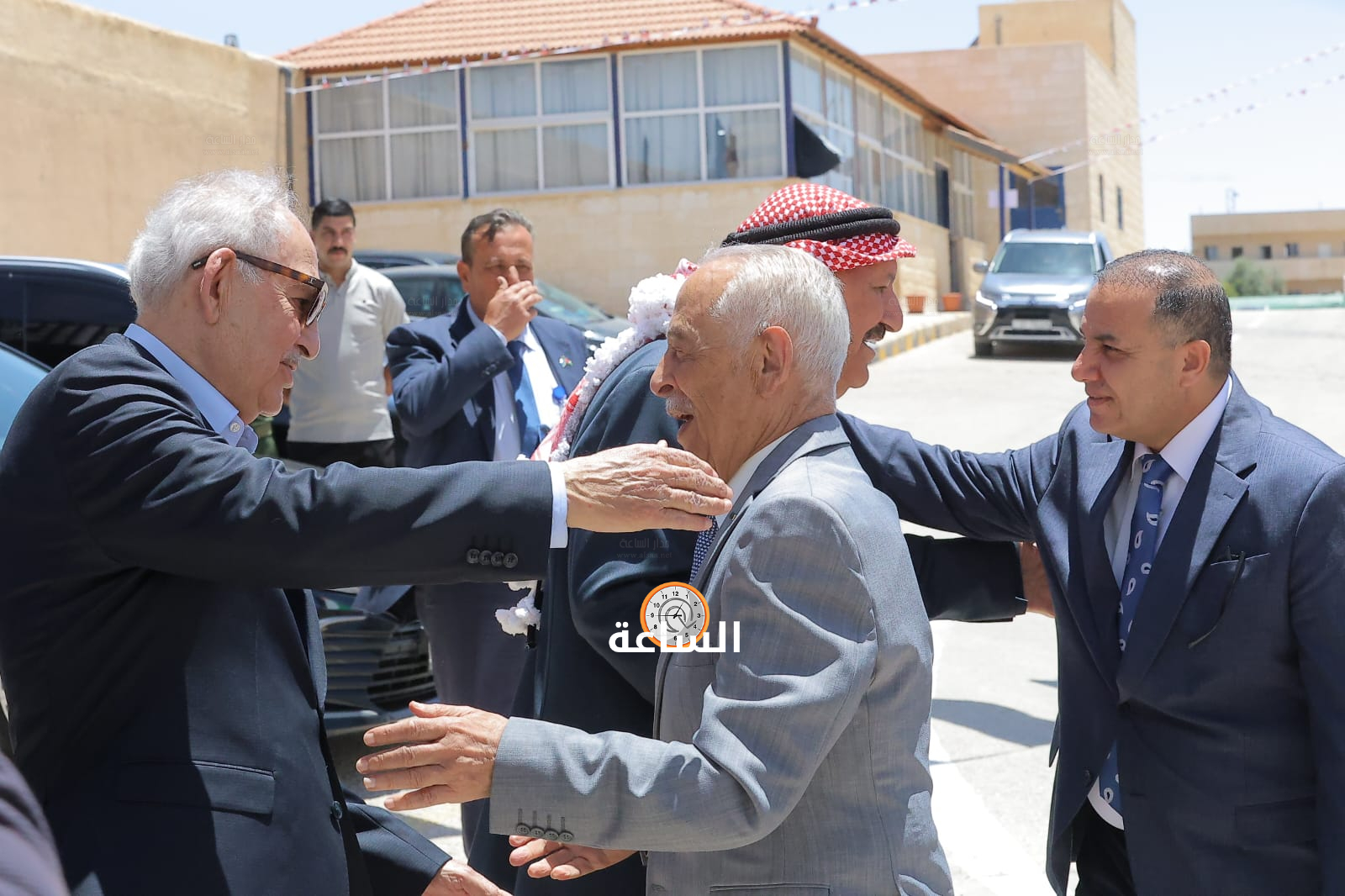 Madar Al-Saa Images 0.5216257447199598