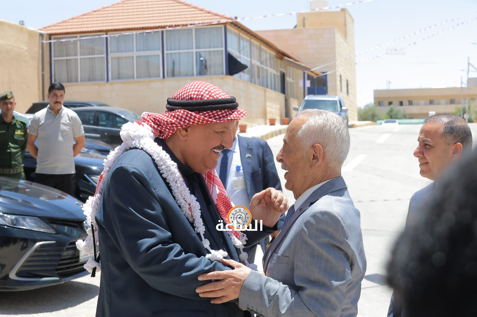 Madar Al-Saa Images 0.5683862149391957
