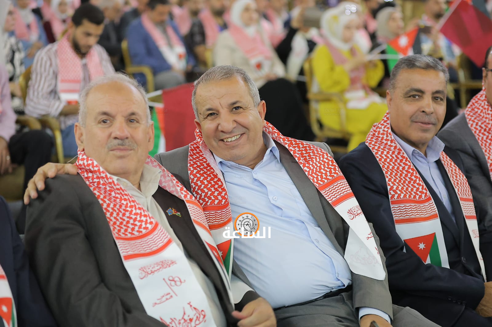 Madar Al-Saa Images 0.28380291536404
