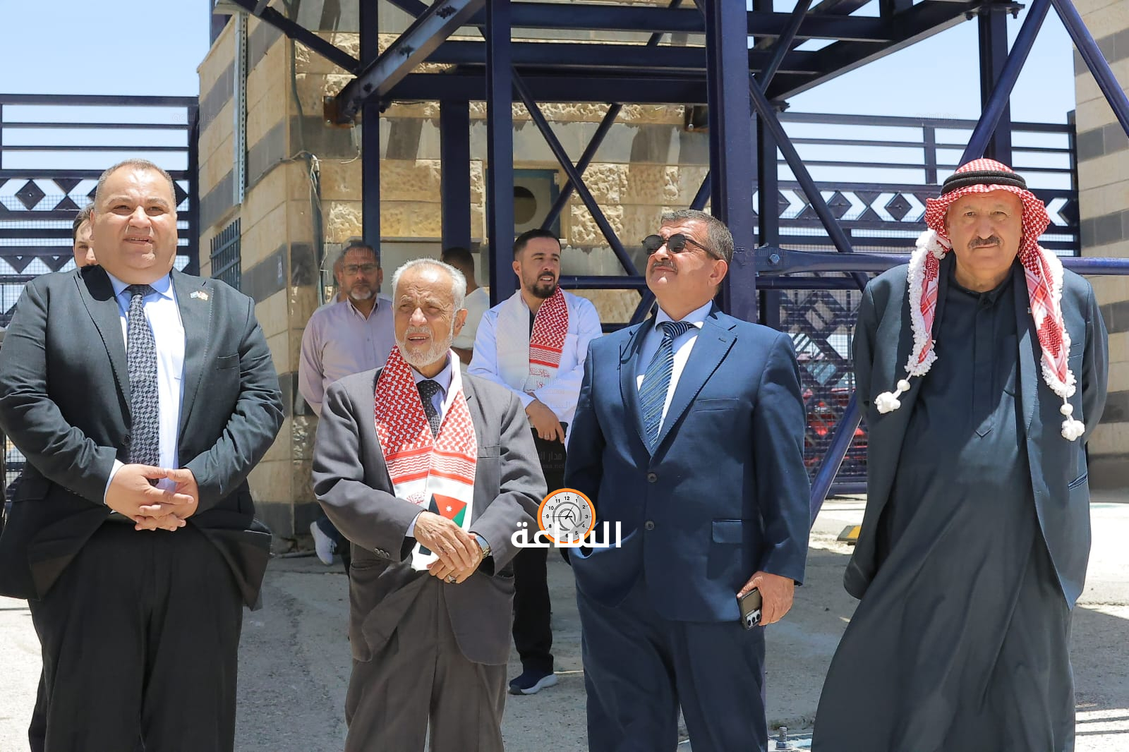 Madar Al-Saa Images 0.30972151572500395