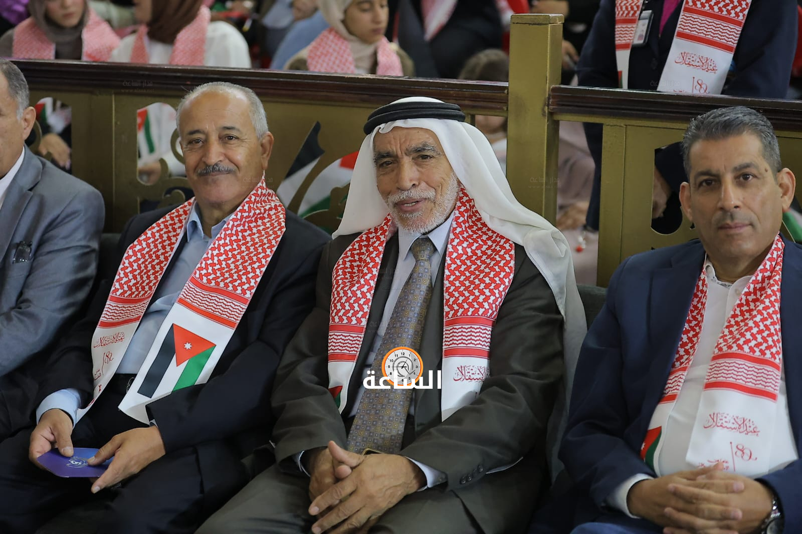 Madar Al-Saa Images 0.43756284727213535