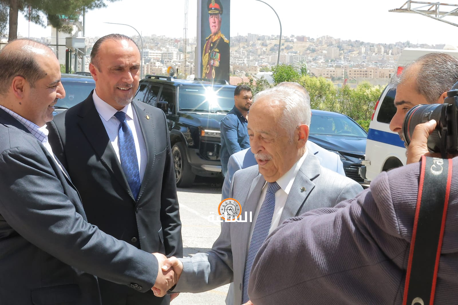 Madar Al-Saa Images 0.37880129700035503