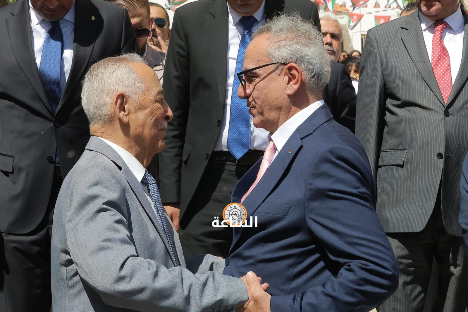Madar Al-Saa Images 0.6969708194886169