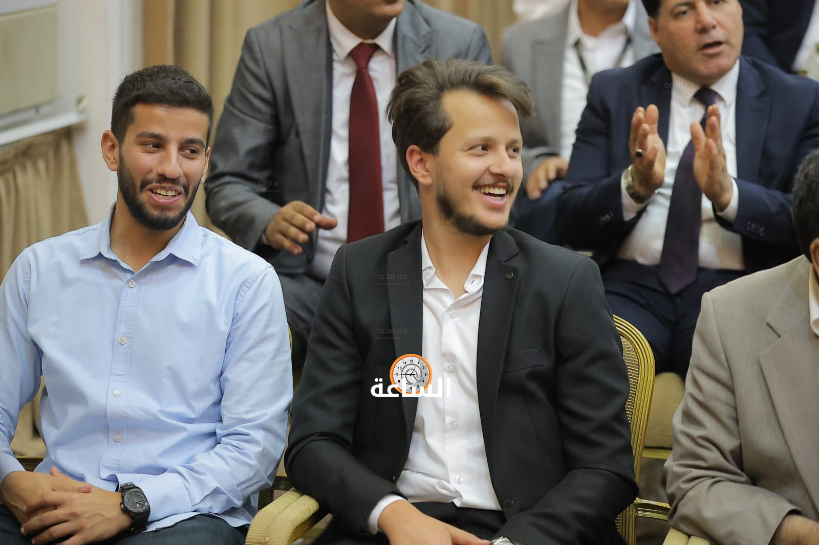 Madar Al-Saa Images 0.8341585990001064