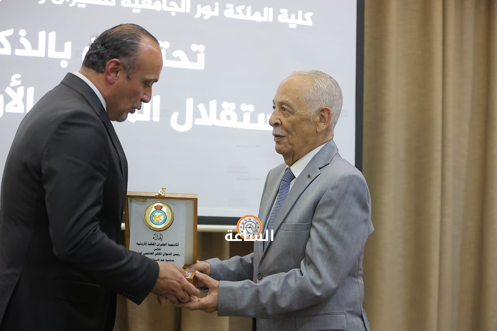 Madar Al-Saa Images 0.632317184744417