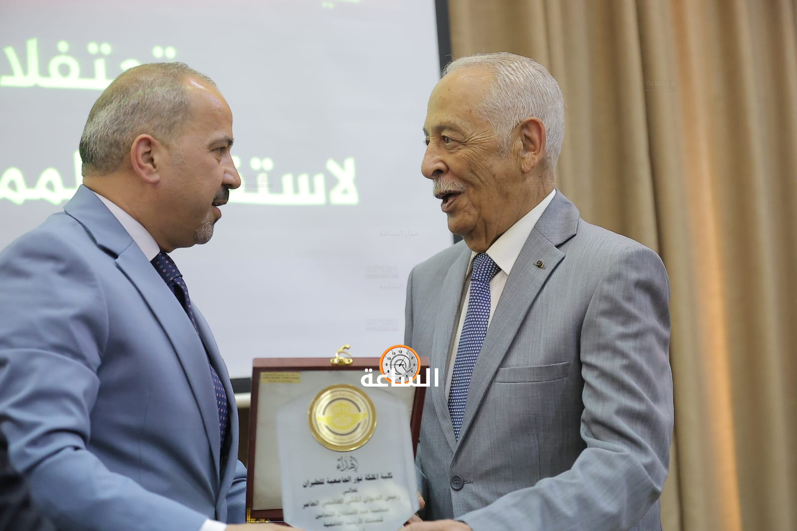 Madar Al-Saa Images 0.7871787187450189