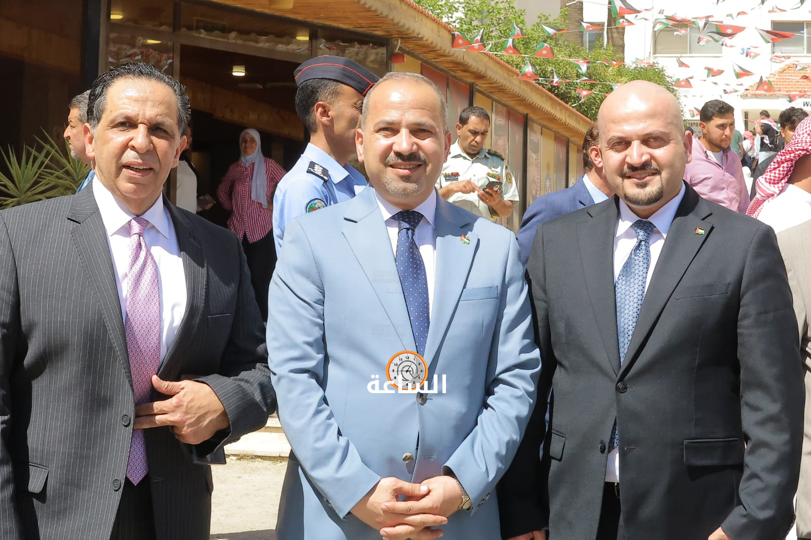 Madar Al-Saa Images 0.9899886291502358