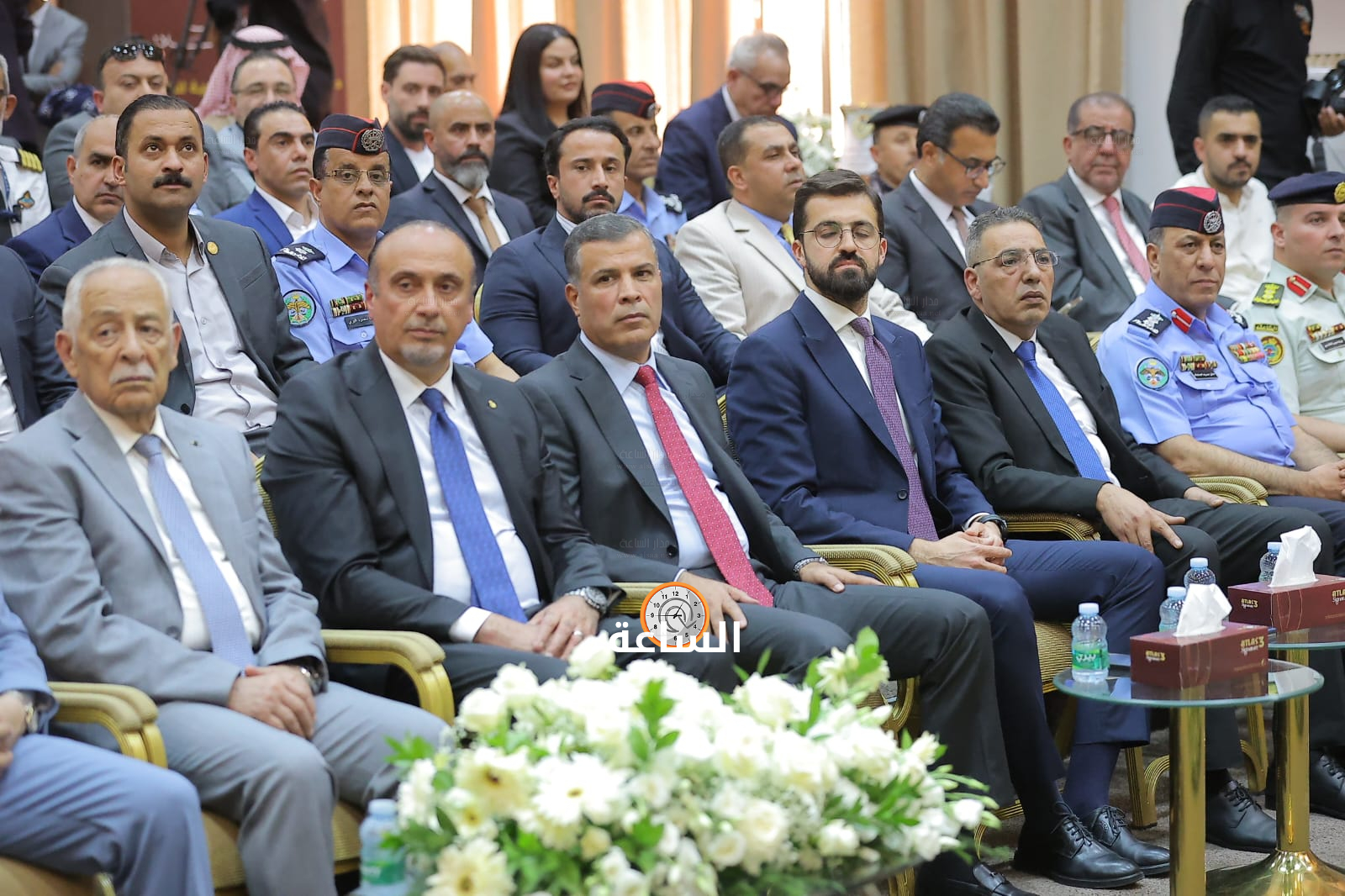 Madar Al-Saa Images 0.5600513150939598