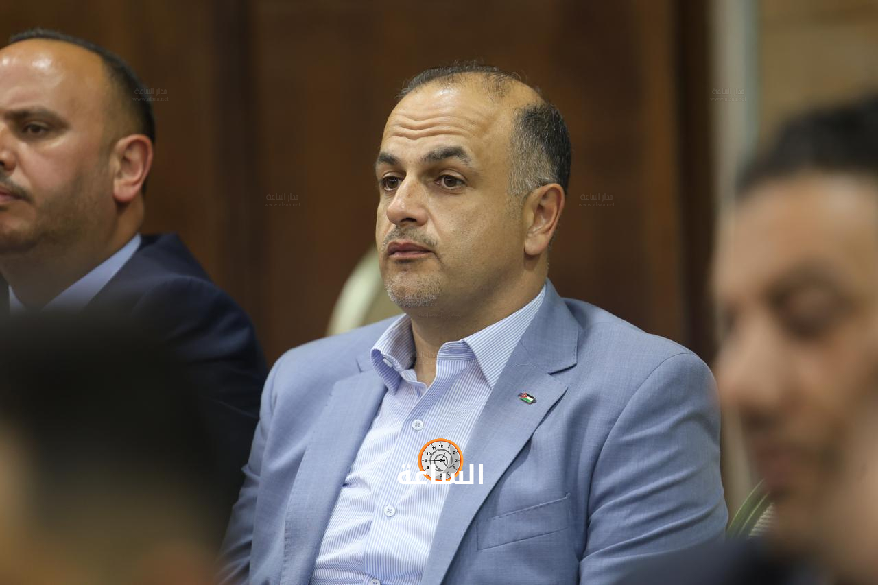 Madar Al-Saa Images 0.7566543442840643