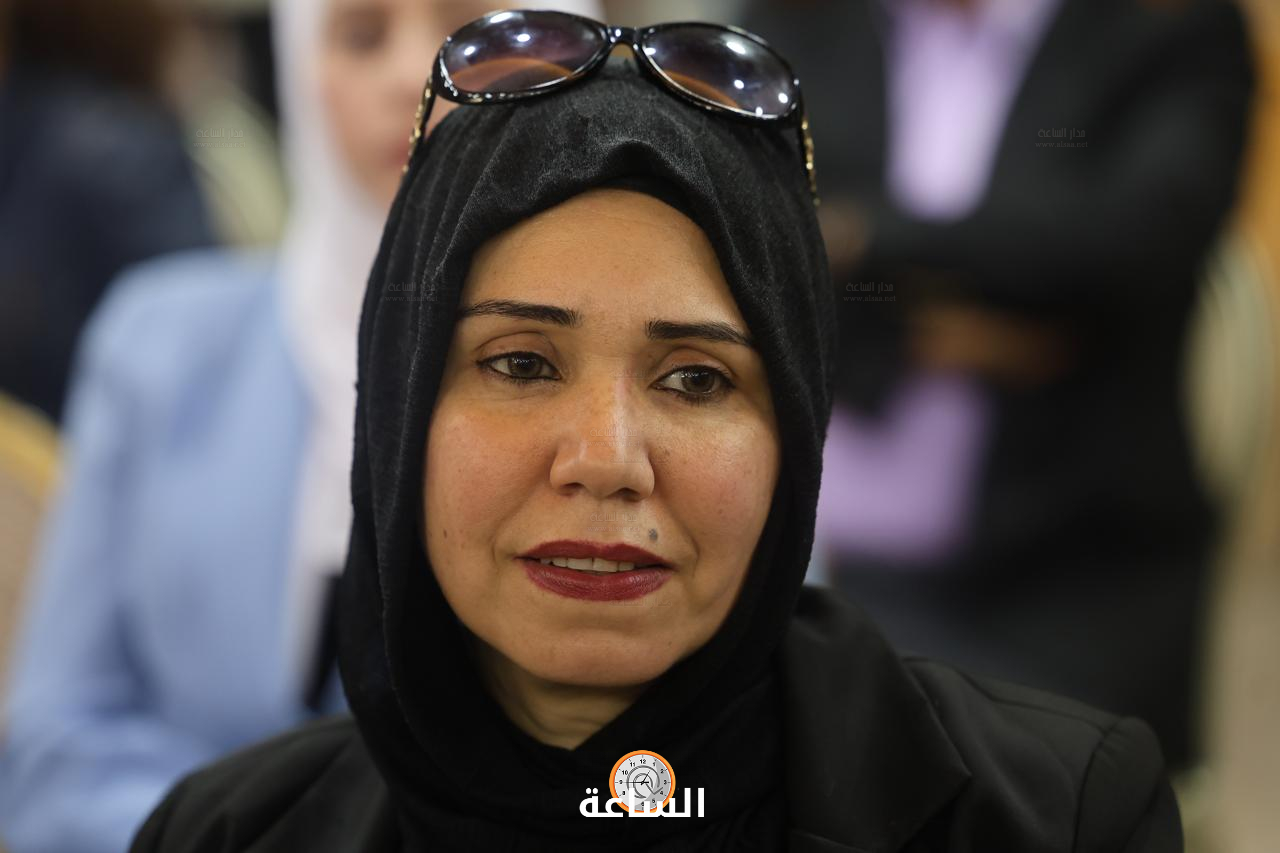 Madar Al-Saa Images 0.2955265544327954