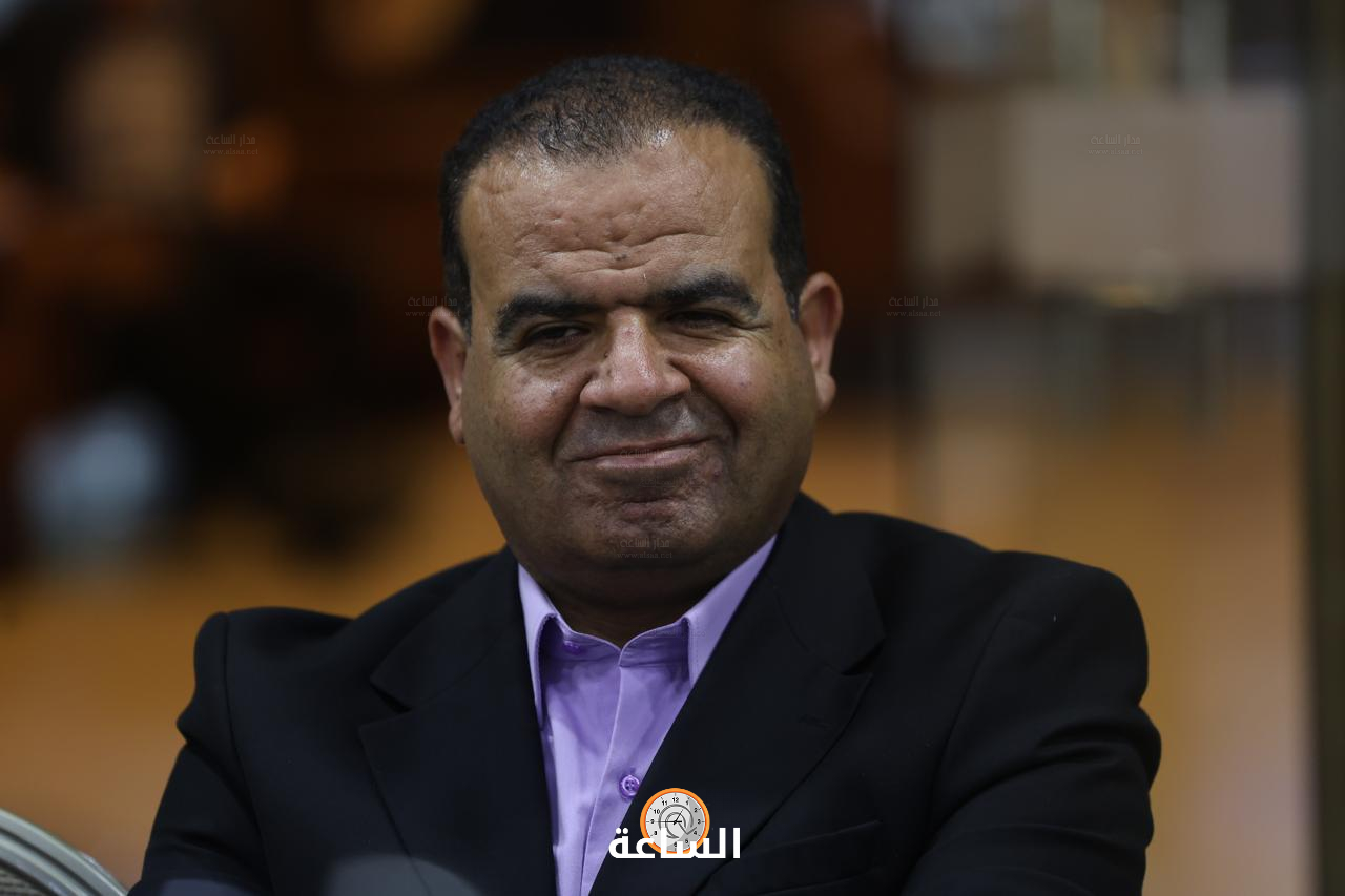 Madar Al-Saa Images 0.43651490889610367