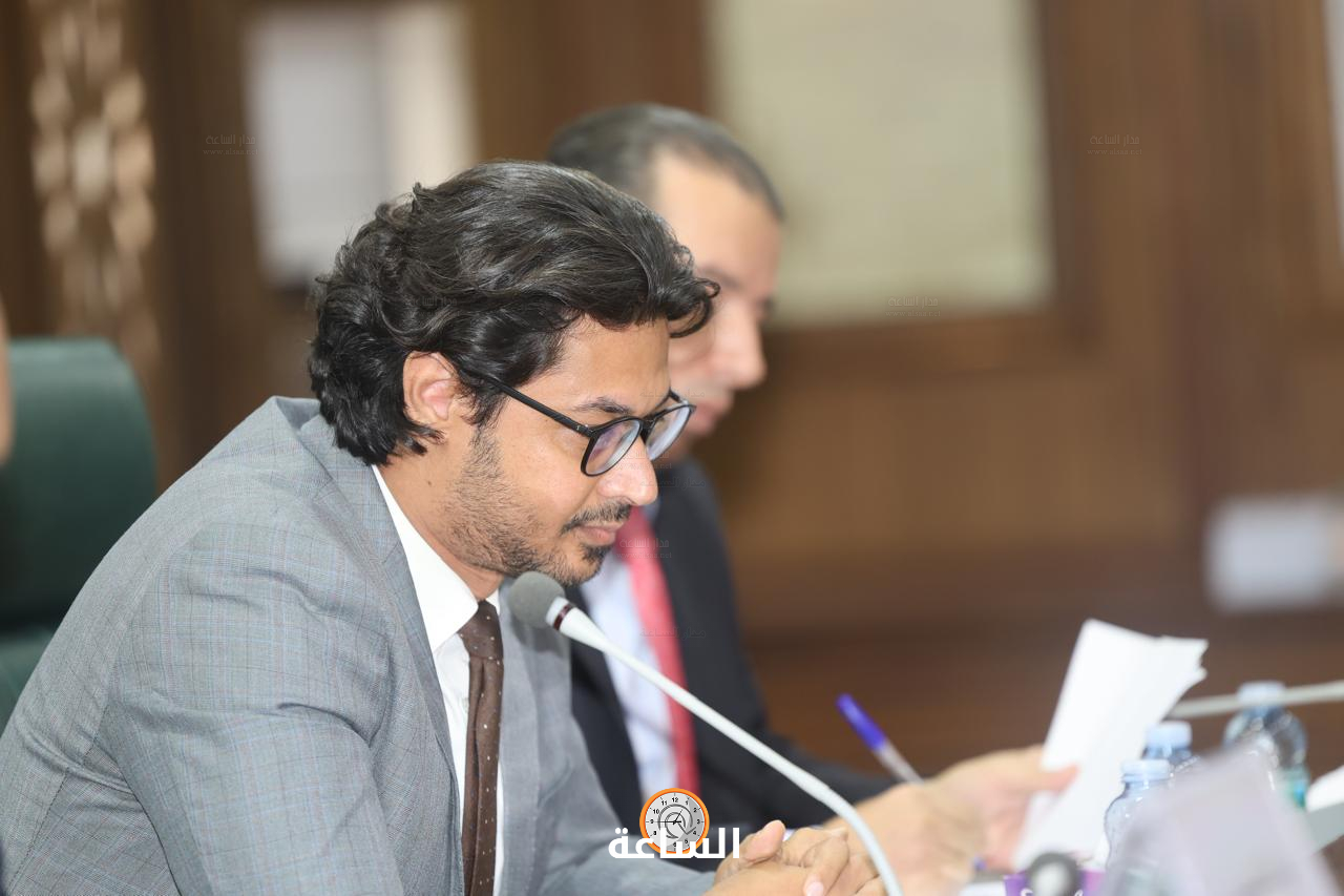 Madar Al-Saa Images 0.3270703281003521