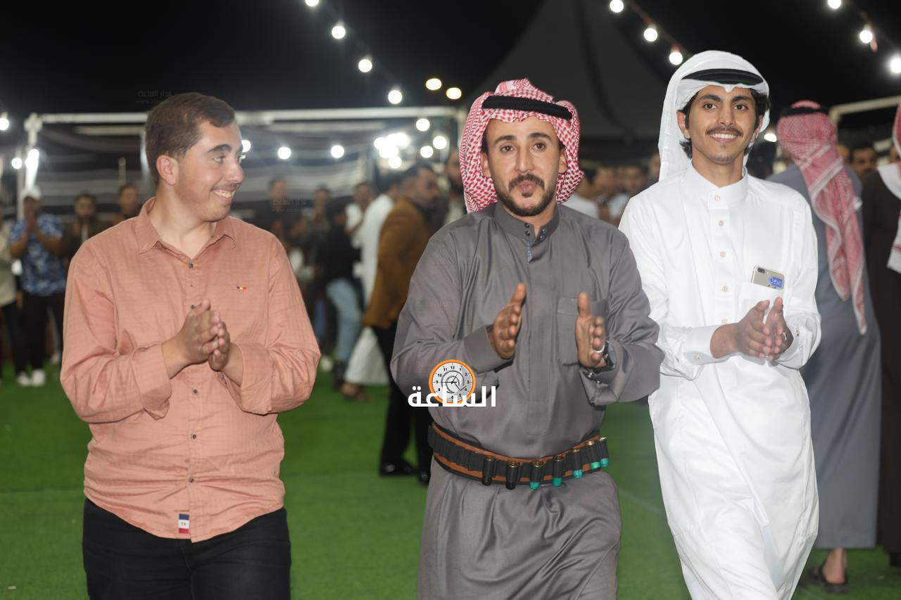 Madar Al-Saa Images 0.6792882733922773