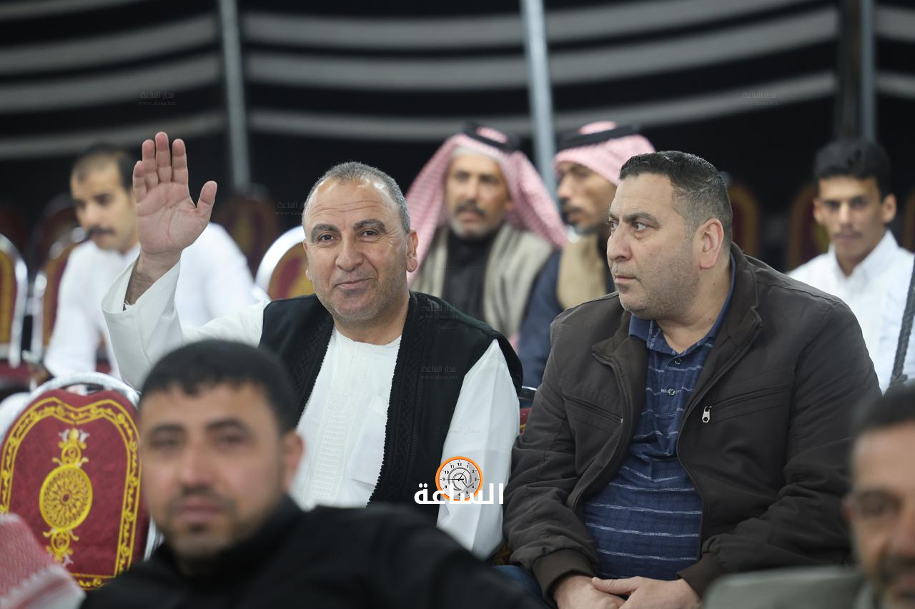 Madar Al-Saa Images 0.3351802141250517