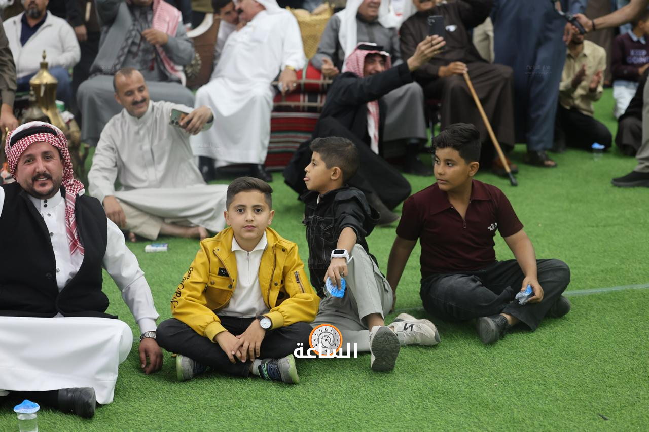 Madar Al-Saa Images 0.12380357282551058