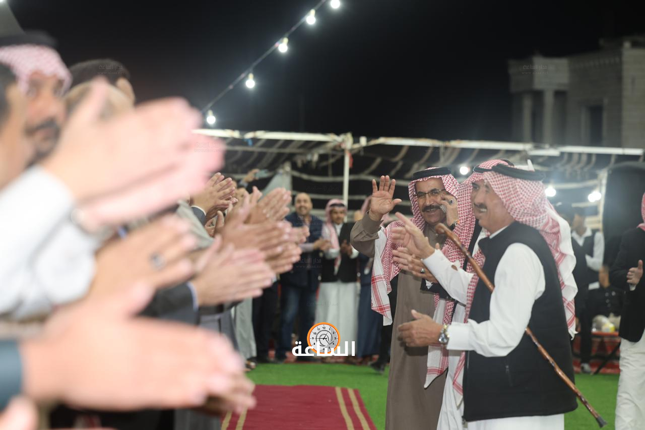 Madar Al-Saa Images 0.9976529473785481