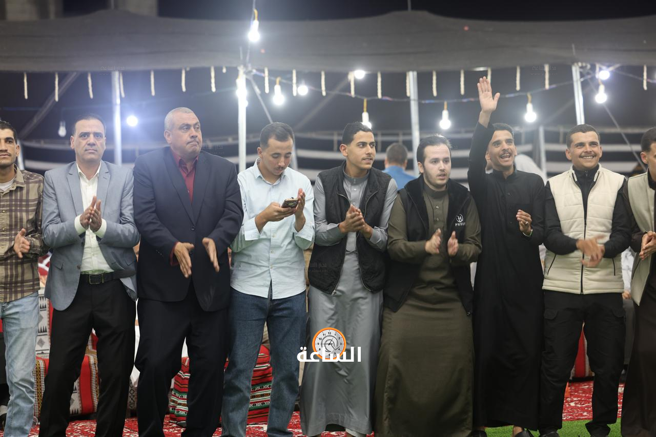 Madar Al-Saa Images 0.7127842368130575