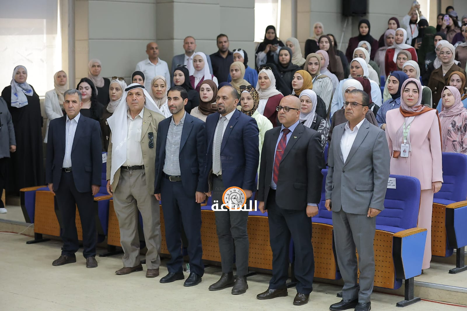 Madar Al-Saa Images 0.5900357694547539