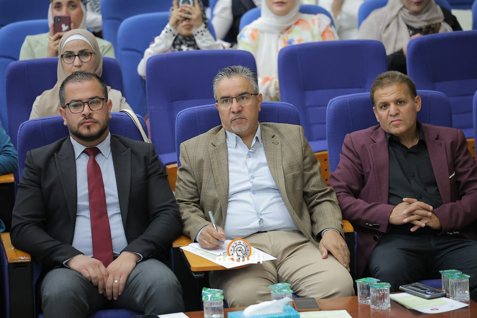 Madar Al-Saa Images 0.00006280415429449349