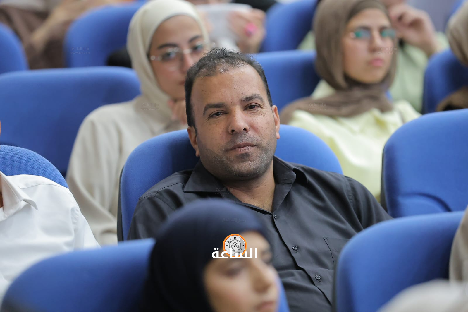 Madar Al-Saa Images 0.028915423467886114