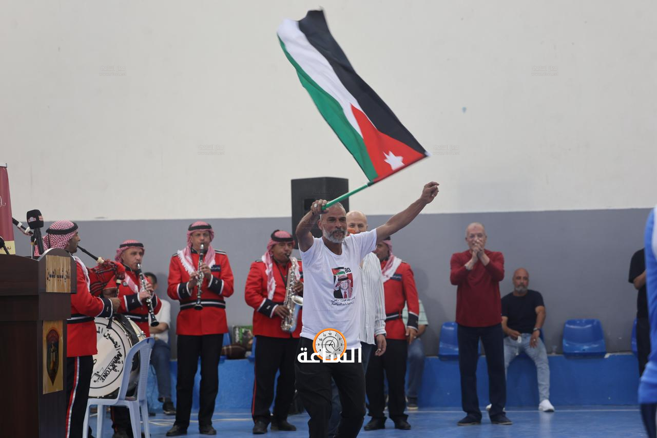 Madar Al-Saa Images 0.6892917352263555