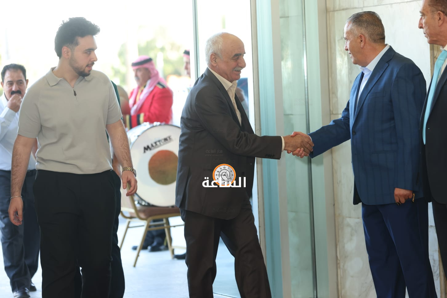 Madar Al-Saa Images 0.5118394725556432