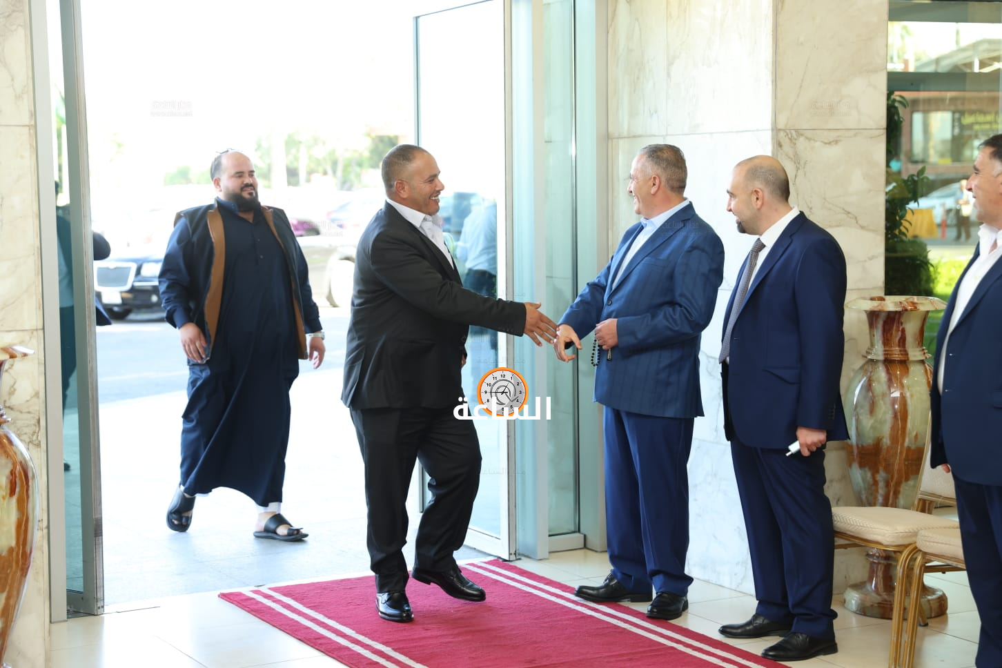 Madar Al-Saa Images 0.9339874356575151